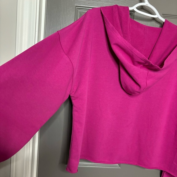 🎄🎁Champion New Cropped Hoodie Floral Script Logo Dark Pink S - Picture 12 of 14